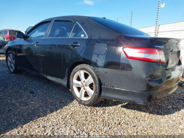 Toyota Camry Se V6 Image 3