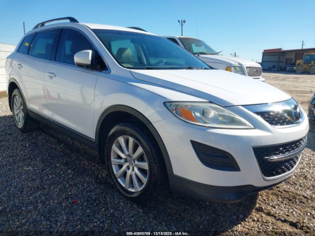 Mazda Cx Sport Image 1