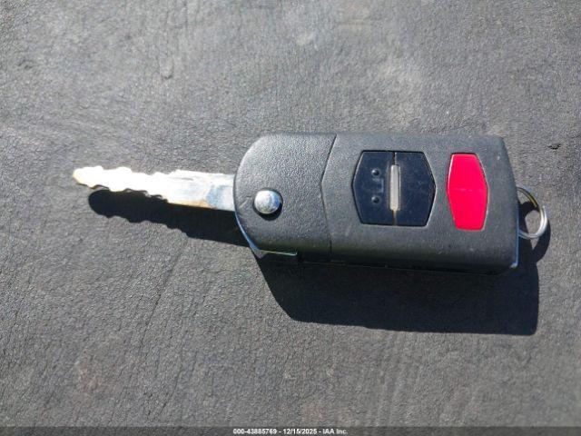 Mazda Cx Sport Image 2