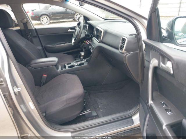 Kia Sportage Lx Image 16