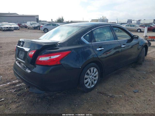 Nissan Altima 2.5 S Image 3