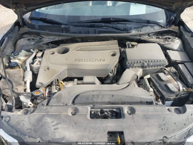 Nissan Altima 2.5 S Image 11