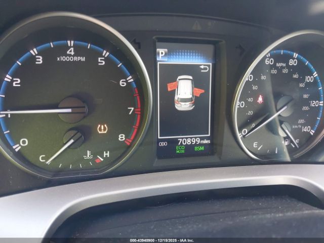 Toyota RAV4 Xle Image 12