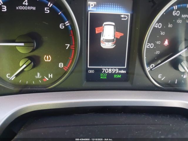 Toyota RAV4 Xle Image 6