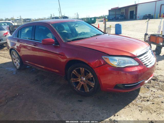  Salvage Chrysler 200