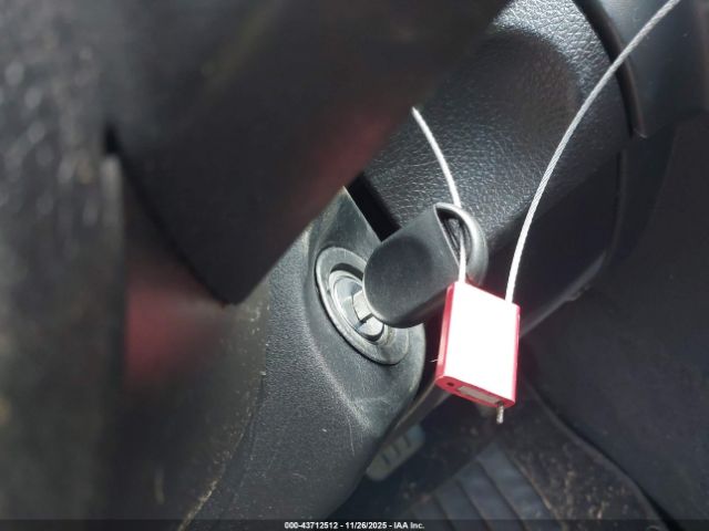 Ford Mustang Image 6