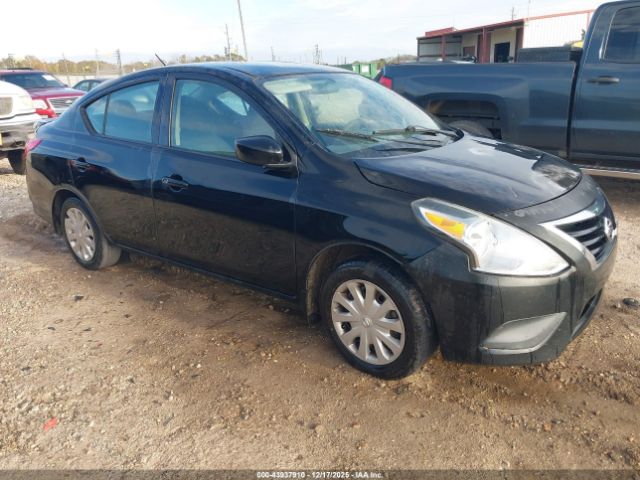 Nissan Versa 1.6 S+ Image 1