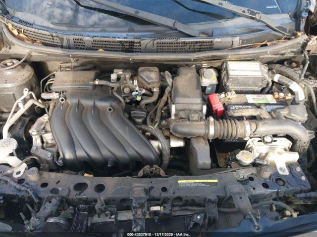 Nissan Versa 1.6 S+ Image 5