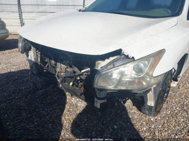 Nissan Maxima 3.5 Sv Image 8