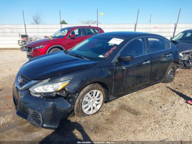 Nissan Altima 2.5 S Image 4