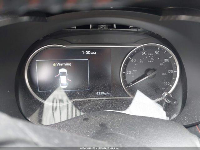 Nissan Versa 1.6 Sr Image 7