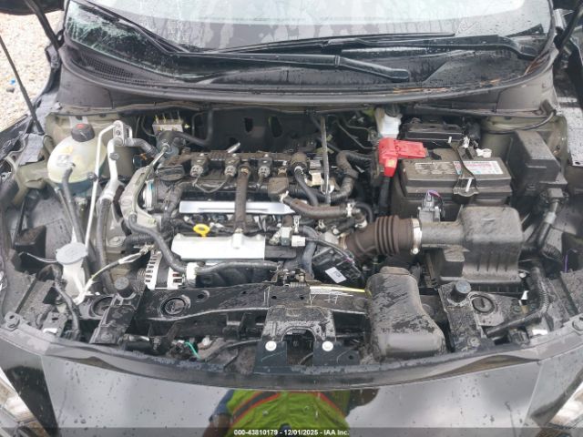 Nissan Versa 1.6 Sr Image 9