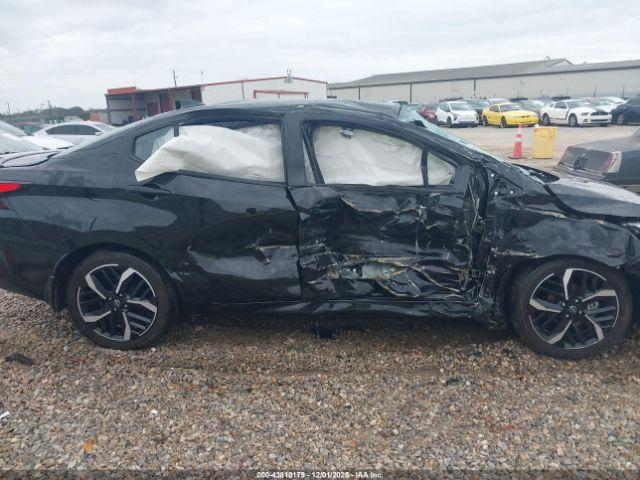 Nissan Versa 1.6 Sr Image 13