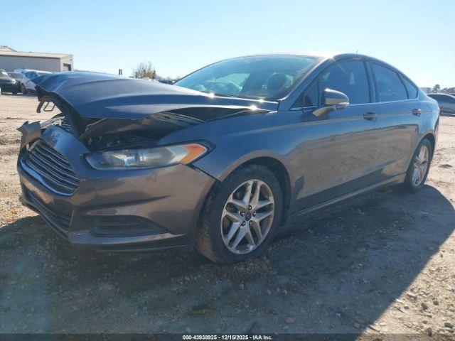 Ford Fusion Se Image 7