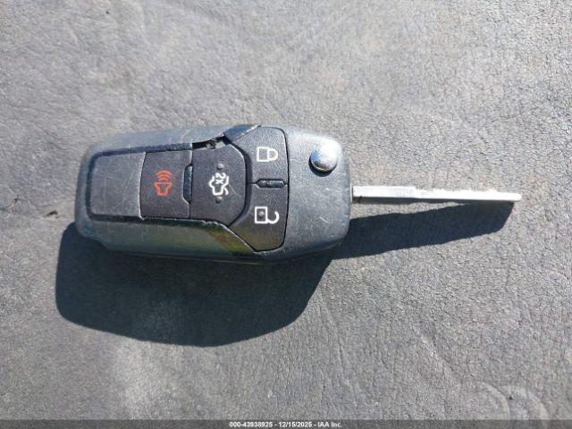 Ford Fusion Se Image 10