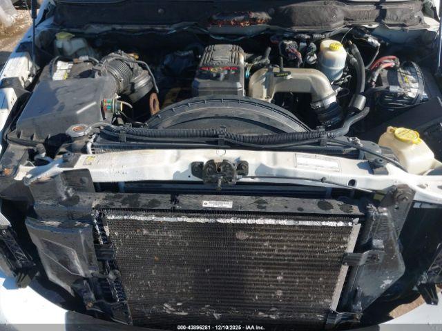 Dodge Ram 2500 Image 14