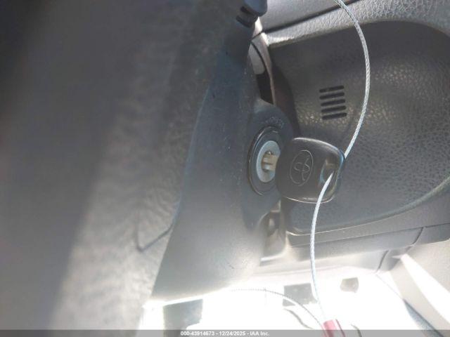 Toyota Corolla L Image 17