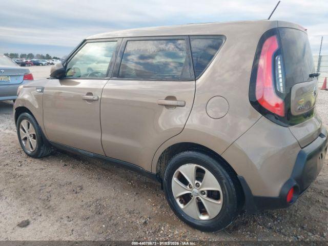 Kia Soul Image 3