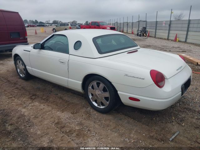 Ford Thunderbird Image 2