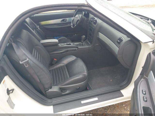 Ford Thunderbird Image 5