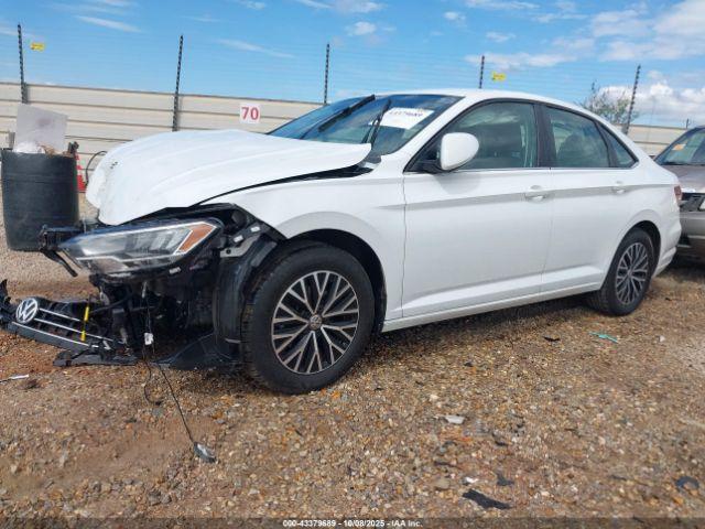 Volkswagen Jetta Image 9