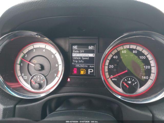 Dodge Durango Crew Image 2