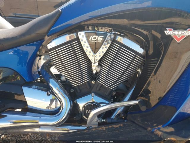 Victory Motorcycles Vision Image 3